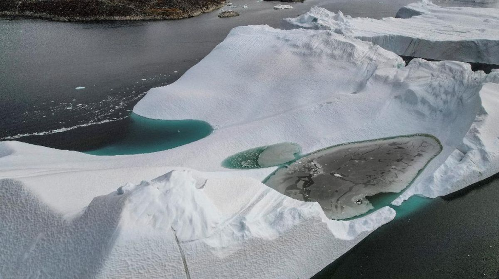 7 Fakta Greenland Mencair Cepat Ancam Dunia 2026
